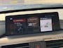 BMW 3-Serie 320i Luxury Edition Individual 2018 NAVI LEDER!