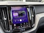 Volvo XC60 2.0 T6 Plug-in hybrid AWD Plus Dark | Panodak | 360 camera | Trekhaak | H&K