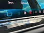Volkswagen Tiguan 1.5eHybrid 200kW/272PK R-Line Black Style DSG · Panoramadak · Leder · Trekhaak · Harman Kardon sound · Camera · Apple/Android Car Play · Verwarmde stoelen Voor & Achter · Stoelventilatie ·  Garantie t/m 10-06-2030 of 100000km.