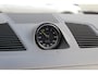 Porsche Cayenne 3.0 E-Hybrid / Trekhaak / Panoramadak / Camera / Head-up / 21'' / Achterasbesturing / Luchtvering / Sportchrono / Bose / Softclose / Dodehoek / Keyless / DAB / Stuurverwarming / Stoelverwarming