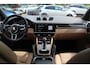Porsche Cayenne 3.0 E-Hybrid / Trekhaak / Panoramadak / Camera / Head-up / 21'' / Achterasbesturing / Luchtvering / Sportchrono / Bose / Softclose / Dodehoek / Keyless / DAB / Stuurverwarming / Stoelverwarming