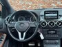 Mercedes-Benz B-klasse 200 AMG Automaat Pano Trekhaak Memory Adap.Cruise Leer Led Voll.Onderhouden!