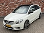 Mercedes-Benz B-klasse 200 AMG Automaat Pano Trekhaak Memory Adap.Cruise Leer Led Voll.Onderhouden!