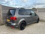 Volkswagen Touran 1.6 TDI Highline BlueMotion 7Persoons