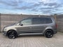 Volkswagen Touran 1.6 TDI Highline BlueMotion 7Persoons