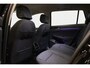 Volkswagen Golf VIII Variant Life 1.5 eTSI Camera l Navi l Adaptive cruise
