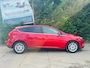 Ford Focus 1.0 Lease Titanium I Leer I Clima I Nette Auto I APK 4-2027