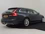 Volvo V90 2.0 T4 Inscription 190PK AUT | Trekhaak uitklapbaar | Achteruitrijcamera | Dodehoek detectie | Voorruitverwarminhg | Stoelverwarming | Navi | App Connect | Cruise control adaptief | DAB | LED | Climate control | stoelen leder met geheugen | 18"LMV