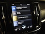 Volvo V90 2.0 T4 Inscription 190PK AUT | Trekhaak uitklapbaar | Achteruitrijcamera | Dodehoek detectie | Voorruitverwarminhg | Stoelverwarming | Navi | App Connect | Cruise control adaptief | DAB | LED | Climate control | stoelen leder met geheugen | 18"LMV