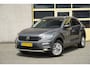 Volkswagen T-Roc 1.5 TSI 150PK! Automaat Style Business BJ2022 Lmv 16" | Led | Pdc | Elek. achterklep | Achteruitrijcamera | App-Connect | Navi | Virtual cockpit | Climate control | Cruise control | Extra getint glas