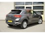 Volkswagen T-Roc 1.5 TSI 150PK! Automaat Style Business BJ2022 Lmv 16" | Led | Pdc | Elek. achterklep | Achteruitrijcamera | App-Connect | Navi | Virtual cockpit | Climate control | Cruise control | Extra getint glas