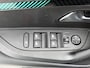 Peugeot 2008 1.2 100pk Allure | Apple Carplay/Android Auto | Keyless Entry/Start | Climate Control | Cruise Control | Parkeersensoren | 17"LMV | LED |