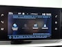 Peugeot 2008 1.2 100pk Allure | Apple Carplay/Android Auto | Keyless Entry/Start | Climate Control | Cruise Control | Parkeersensoren | 17"LMV | LED |