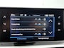 Peugeot 2008 1.2 100pk Allure | Apple Carplay/Android Auto | Keyless Entry/Start | Climate Control | Cruise Control | Parkeersensoren | 17"LMV | LED |