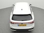 Volkswagen Passat Variant 1.5 eHybrid 204pk Elegance Business | Harman / Kardon | Lederen bekleding | Stoelkoeling - Stoelverwarming | Matrix - LED |