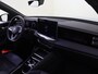 Volkswagen Tiguan 1.5 eHybrid R-Line Edition | SoH 100% | Panoramadak | Trekhaak | Head-up display | Black style | Adaptieve demping | Parkeerassistent | Stoelverwarmingv voor en achter |