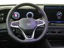 Volkswagen Tiguan 1.5 eHybrid R-Line Edition | SoH 100% | Panoramadak | Trekhaak | Head-up display | Black style | Adaptieve demping | Parkeerassistent | Stoelverwarmingv voor en achter |