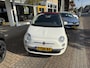 Fiat 500C 0.9 TwinAir Turbo Lounge CABRIO PANORAMADAK TREKHAAK PARKEERSENSOREN LICHTMETALEEN VELGEN CPV ELEKTRISCHE RAMEN