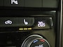 Volkswagen T-Roc 1.0 TSI Style | Trekhaak | Navigatie | Stoelverwarming | Adaptieve cruise control | Lane assist | Carplay | 3-zone airco |