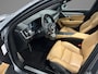 Volvo S90 2.0 T5 Momentum Business | Schuifdak | Bowers & Wilkins Audio | Head-up Display | 360 Camera | LED | Stoelverwarming | Leder |
