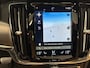 Volvo S90 2.0 T5 Momentum Business | Schuifdak | Bowers & Wilkins Audio | Head-up Display | 360 Camera | LED | Stoelverwarming | Leder |