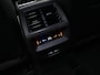 Volkswagen Tiguan 1.5 eHybrid 204pk R-Line Edition | Trekhaak | Matrix LED | Stoelverwarming voor + achter | Head-Up display |