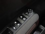 Citroën C3 Aircross 1.2 110PK S&S Shine | 2de Eigenaar | AppleCarplay/AndroidAuto | Armsteun | Grip Control & Hill Descent Assist | Schuifkanteldak | Climate Control | Cruise Control | Navigatie | Isofix | Two-Tone | Parkeersensoren | Privacy Glass | Trekhaak |