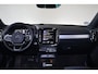 Volvo XC40 T5 Recharge Plus Dark - Panorama/schuifdak - IntelliSafe Assist - Harman/Kardon audio - Parkeercamera achter - Verwarmde voorstoelen & stuur - Parkeersensoren voor & achter - Elektr. bedienb. voorstoelen met geheugen links - Draadloze tel. lader - Extra getint glas - 19' LMV