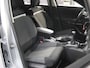 Citroën C3 Aircross 1.2 110PK S&S Shine | AppleCarplay/AndroidAuto | Armsteun | Schuifkanteldak | Climate Control | Cruise Control | Navigatie | Isofix |  Parkeersensoren | Privacy Glass | Trekhaak | Privacy Glass |