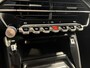 Peugeot 208 1.2 Hybrid 110 e-DCS6 Allure | Android/Apple Carplay | LM Velgen 16" | Cruise Control | Kunstleder/Stoffen Bekleding | LED Koplampen | Airco |
