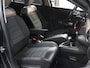 Citroën C3 110PK Shine | 1ste eigenaar | Camera | Armsteun | AppleCarPlay/AndroidAuto | Climate control | Cruise Control | AUTOMAAT | Navigatie | 17"LMV | Isofix | Privacy Glass | Parkeersensoren | Two-Tone |