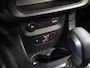 Citroën C3 110PK Shine | 1ste eigenaar | Camera | Armsteun | AppleCarPlay/AndroidAuto | Climate control | Cruise Control | AUTOMAAT | Navigatie | 17"LMV | Isofix | Privacy Glass | Parkeersensoren | Two-Tone |