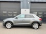 Volkswagen T-Roc 1.0 TSI Style, Aur Camera, Apple Carplay