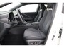Toyota C-HR / C-HR+ 2.0 Plug-in Hybrid 220 Executive | Warmtepomp | Dodehoek detectie | Apple Carplay / Android Auto | Stoel-/stuurverwarming | 360 camera | 19 inch | Sfeerverlichting