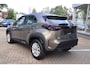 Toyota Yaris Cross 1.5 HYBRID 115 STOELVERW. DODEHOEK DETECTIE VOORSTOELEN IN HOOGTE VERSTELBAAR LM-VELGEN