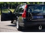 Volvo V70 Cross Country XC70 2.4 T Automaat|7 Zitter|LPG|Youngtimer|Trekhaak|Goed Onderhouden|Goedkoop rijden