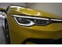 Volkswagen Golf 1.5 eTSI Style Aut. [ Navi Adapt.cruise Camera Ergo-Stoelen ]