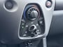 Peugeot 108 1.0 e-VTi 5Drs Airco Bluetooth Elek.Ramen Pack Premium Active Isofix ESP Mistlampen Origineel Nederlanse Auto