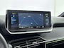 Peugeot e-208 EV GT Pack 50 kWh | Accu: 94% | Alcantara sportstoelen | Adaptieve cruise control | Dodehoek detectie | Camera | Panorama dak |