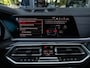 BMW X5 M Competition | M DRIVERS PACK | BOWERS & WILKINS | SOFTCLOSE | SKYLOUNGE PANORAMA/SCHUIF-KANTELDAK | STOELVENTILATIE | TV SCHERMEN ACHTER | NL GELEVERD | DEALER ONDERHOUDEN | CARBONZWART | BMW LASER | DRVING ASSISTANT PROF | ELEKTR.TREKHAAK |