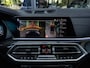 BMW X5 M Competition | M DRIVERS PACK | BOWERS & WILKINS | SOFTCLOSE | SKYLOUNGE PANORAMA/SCHUIF-KANTELDAK | STOELVENTILATIE | TV SCHERMEN ACHTER | NL GELEVERD | DEALER ONDERHOUDEN | CARBONZWART | BMW LASER | DRVING ASSISTANT PROF | ELEKTR.TREKHAAK |