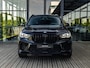 BMW X5 M Competition | M DRIVERS PACK | BOWERS & WILKINS | SOFTCLOSE | SKYLOUNGE PANORAMA/SCHUIF-KANTELDAK | STOELVENTILATIE | TV SCHERMEN ACHTER | NL GELEVERD | DEALER ONDERHOUDEN | CARBONZWART | BMW LASER | DRVING ASSISTANT PROF | ELEKTR.TREKHAAK |
