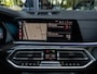 BMW X5 M Competition | M DRIVERS PACK | BOWERS & WILKINS | SOFTCLOSE | SKYLOUNGE PANORAMA/SCHUIF-KANTELDAK | STOELVENTILATIE | TV SCHERMEN ACHTER | NL GELEVERD | DEALER ONDERHOUDEN | CARBONZWART | BMW LASER | DRVING ASSISTANT PROF | ELEKTR.TREKHAAK |