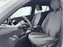 Peugeot 2008 1.2 100pk Allure | Digitale cockpit | Climate control | Parkeersensoren | Lichtmetalen velgen | Apple CarPlay/Android Auto |