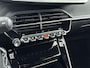 Peugeot 2008 1.2 100pk Allure | Digitale cockpit | Climate control | Parkeersensoren | Lichtmetalen velgen | Apple CarPlay/Android Auto |