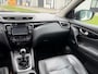 Nissan Qashqai 1.2i Tekna 6-Bak 116 PK. Onverwoestbare auto !!! Tweede eigenaar !! 4 splinternieuwe all-saeson banden !