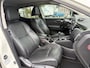 Nissan Qashqai 1.2i Tekna 6-Bak 116 PK. Onverwoestbare auto !!! Tweede eigenaar !! 4 splinternieuwe all-saeson banden !