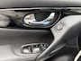 Nissan Qashqai 1.2i Tekna 6-Bak 116 PK. Onverwoestbare auto !!! Tweede eigenaar !! 4 splinternieuwe all-saeson banden !
