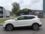 Nissan Qashqai 1.2i Tekna 6-Bak 116 PK. Onverwoestbare auto !!! Tweede eigenaar !! 4 splinternieuwe all-saeson banden !