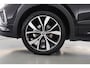 Volkswagen T-Cross 1.0 TSI R-Line DSG | IQ. Light | Apple CarPlay | Camera + PDC | Adapt. Cruise | 18'' | Digi. Cockpit |